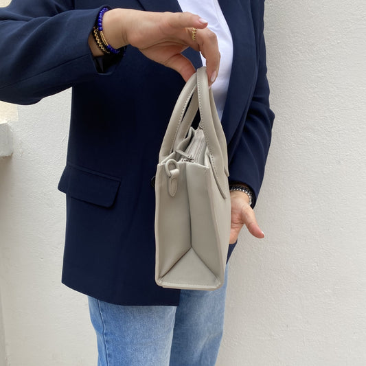 #Mallos #SacFemme #StyleChic #ModeFemme #Tendance #Elegant #DailyBag #FashionStyle #LookDuJour