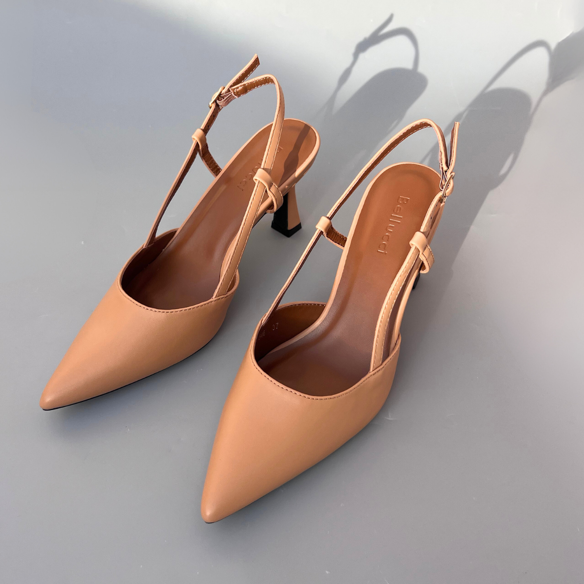 Escarpin ouvert - Beige