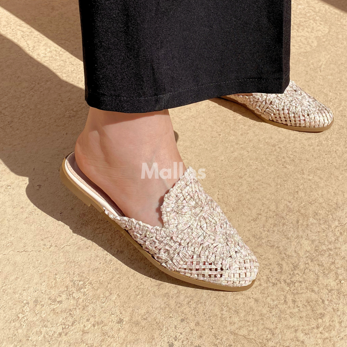 Mules plates en raffia - Beige
