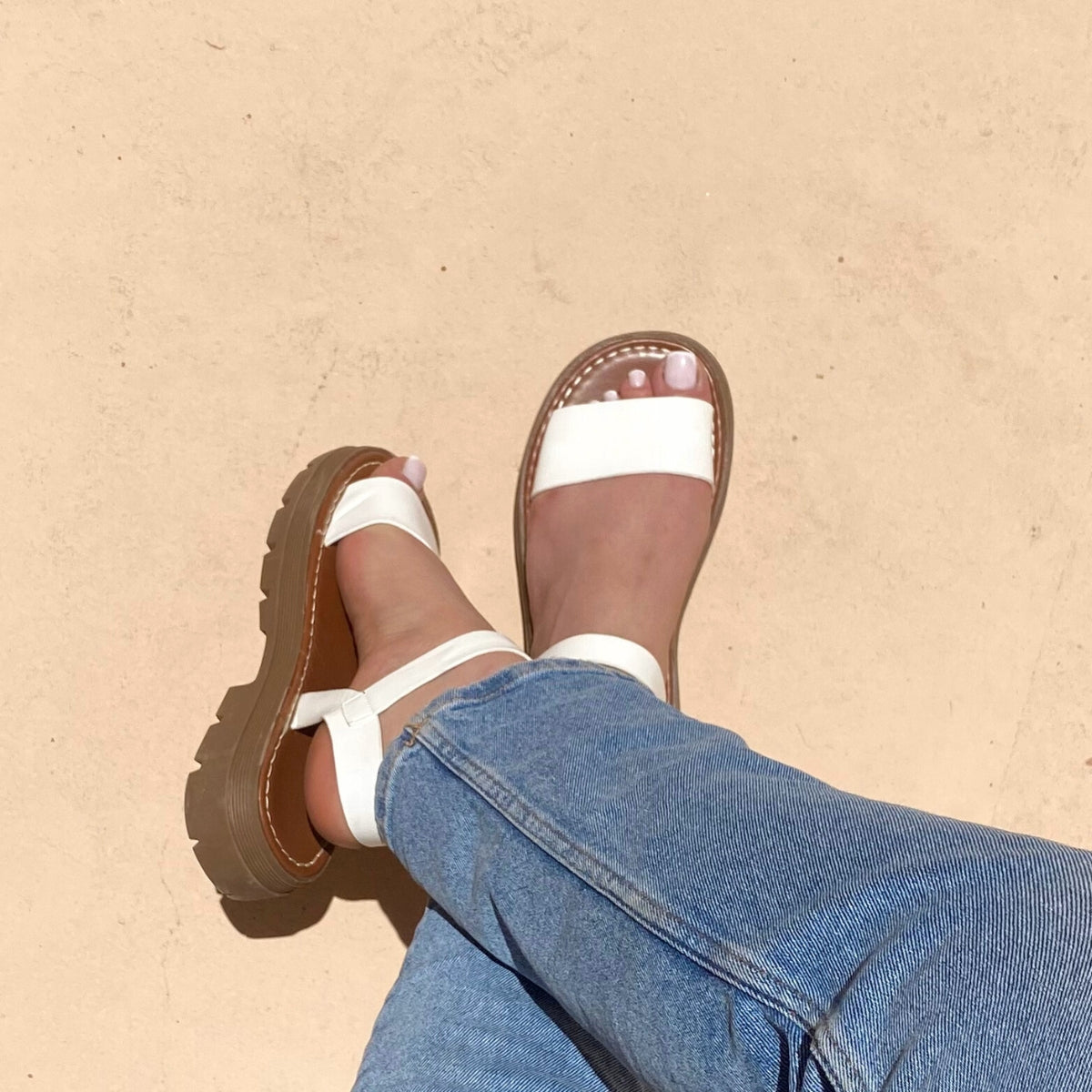 Sandales modèle Baleina