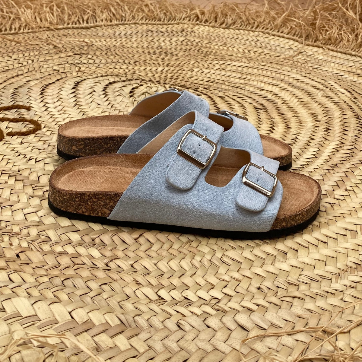 SANDALES SANDALECONFORTABLE SANDALEFEMME SUMERCOLLECTION ZARA ALDO STRADIVARIUS SPRINGCOLLECTION FEMMES MAROC LEPRINTEMPS NOUVAUTES TENDANCE