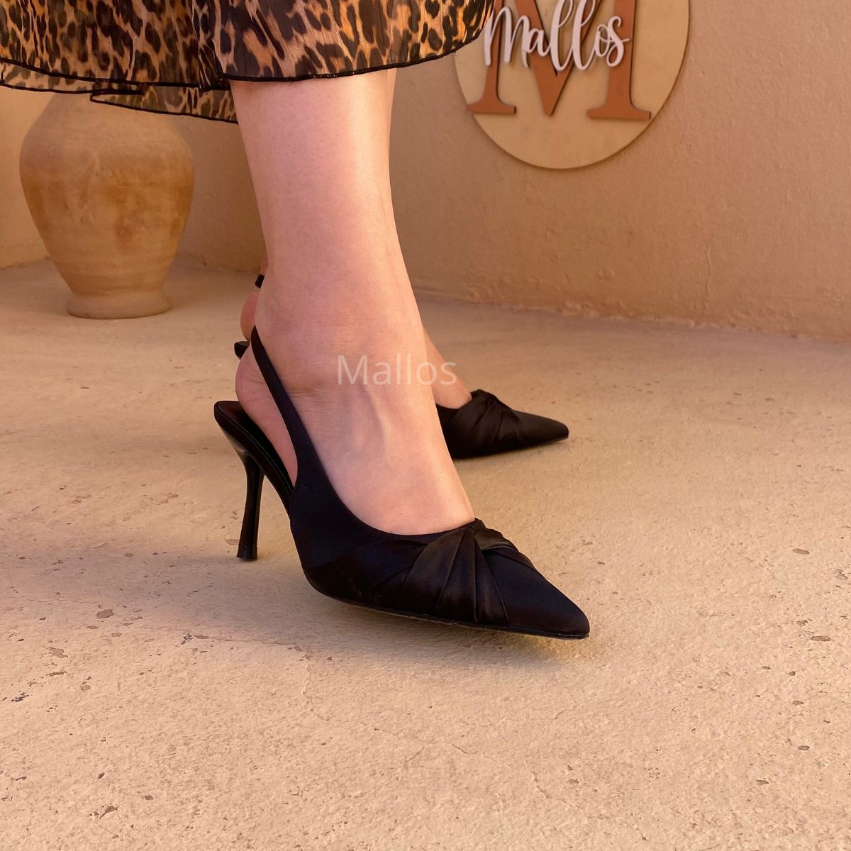 escarpin hivernal ; escarpin black ; escarpin pour femme ; escarpin classe .