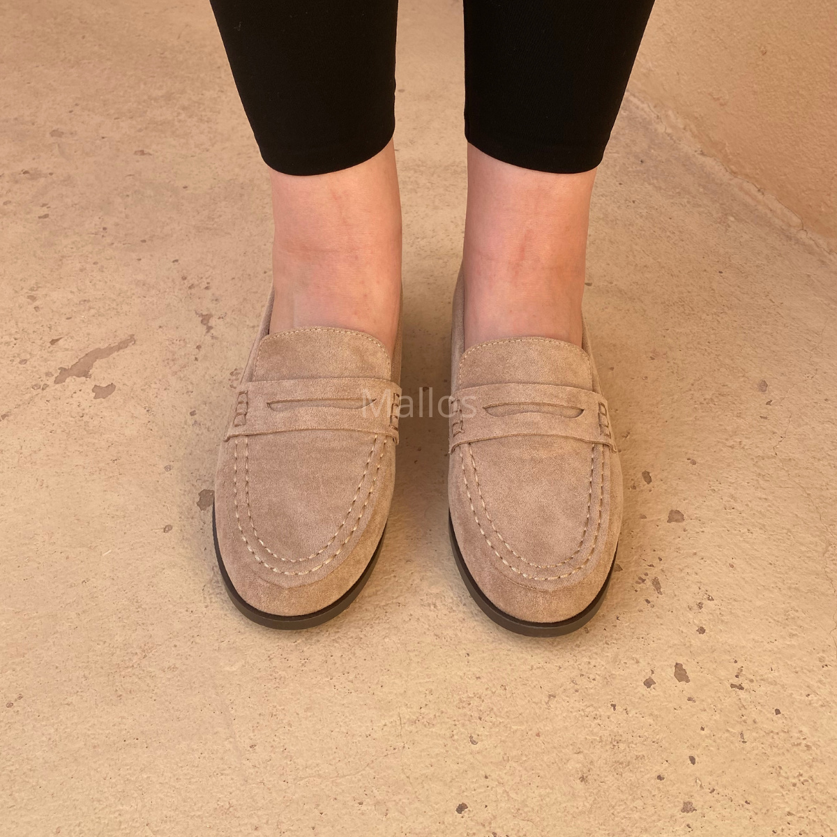 mocassin en daim ; mocassin khaki ; mocassin pour femme ; mocassin femme ; mocassin classe