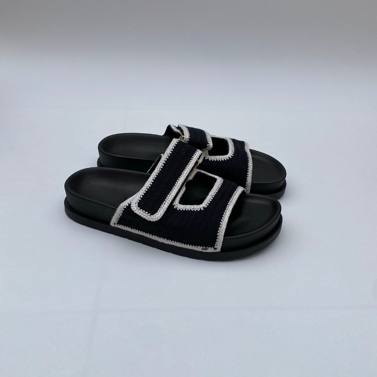 SANDALES SANDALECONFORTABLE SANDALEFEMME SUMERCOLLECTION ZARA ALDO STRADIVARIUS SPRINGCOLLECTION FEMMES MAROC LEPRINTEMPS NOUVAUTES TENDANCE