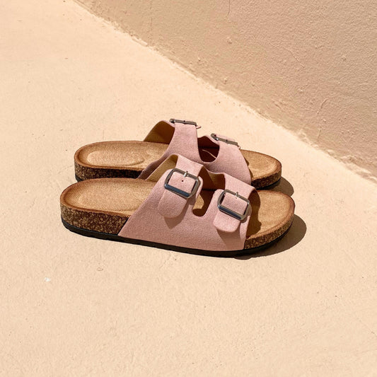 SANDALES SANDALECONFORTABLE SANDALEFEMME SUMERCOLLECTION ZARA ALDO STRADIVARIUS SPRINGCOLLECTION FEMMES MAROC LEPRINTEMPS NOUVAUTES TENDANCE