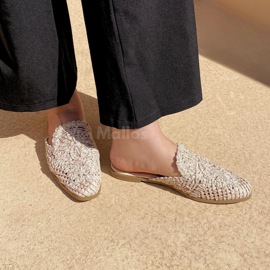 Mules plates en raffia - Beige