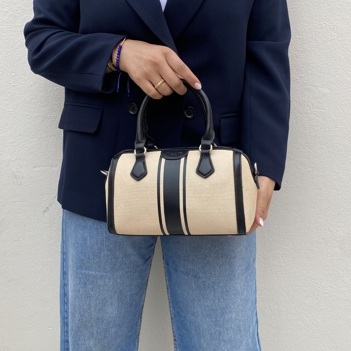 #Mallos #SacFemme #StyleChic #ModeFemme #Tendance #Elegant #DailyBag #FashionStyle #LookDuJour