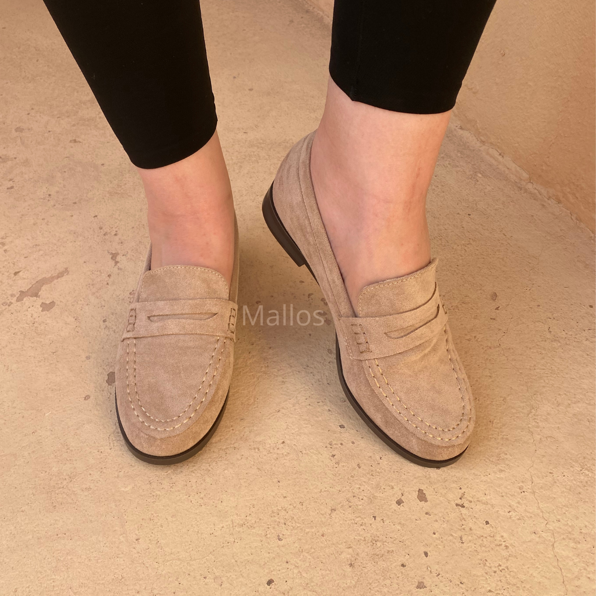 mocassin en daim ; mocassin khaki ; mocassin pour femme ; mocassin femme ; mocassin classe 