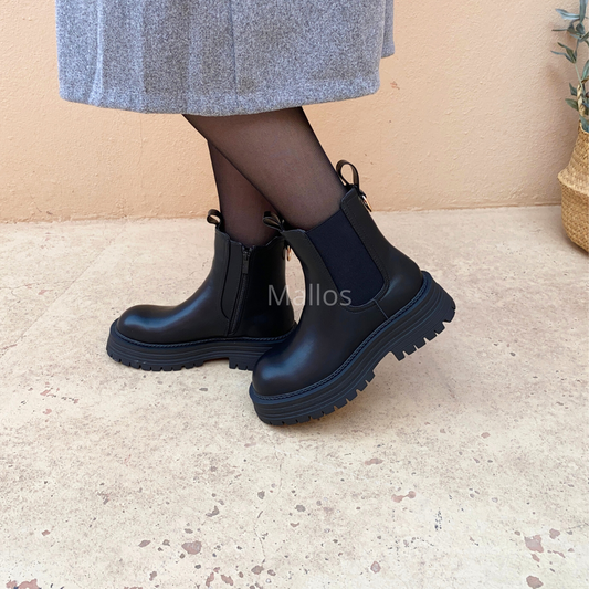 bouttine femme ; bottine femme maroc ; bottine classe ; bottine pour femme classe ; bottine femme tendance . 
