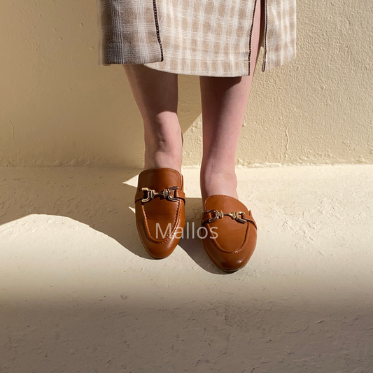 #mulesplates #mocassinsplates #chaussuresplates #stylechic #looktendance #fashionfemme #outfitbeige #confort #tendance2026 #mallos #mallosstyle #mallosfashion