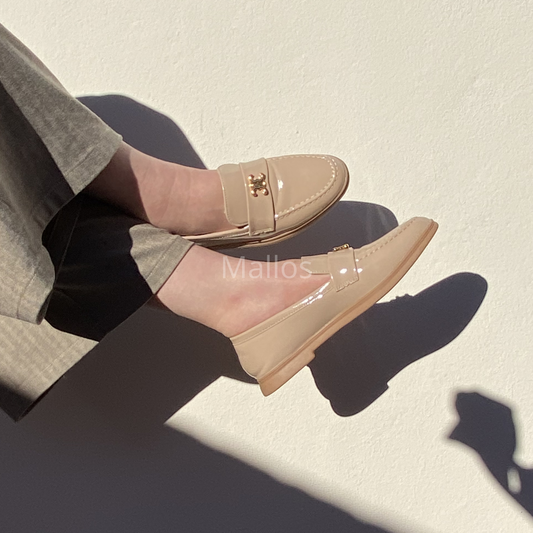 #mocassinsfemme #mocassinsplates #chaussuresplates #beigefashion #stylechic #looktendance #fashionfemme #outfitbeige #confort #tendance2026 #mallos #mallosstyle #mallosfashion